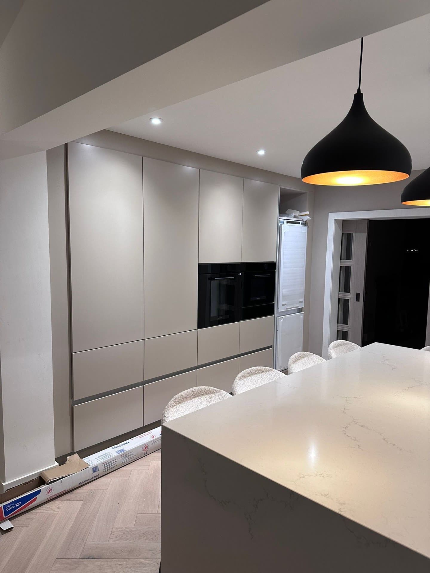 Kitchen pendant lights installation